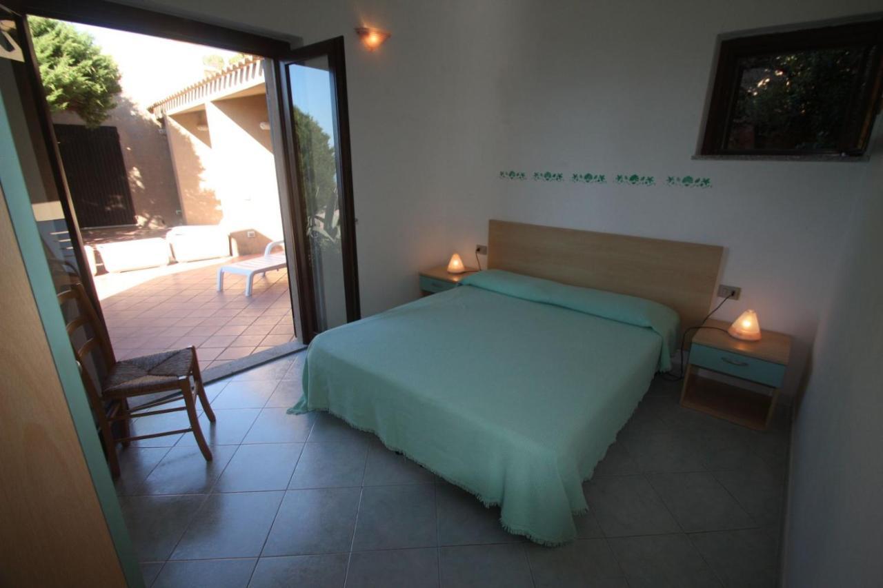 Villino Lu Ciuoni With Nice Sea View Costa Paradiso Bagian luar foto