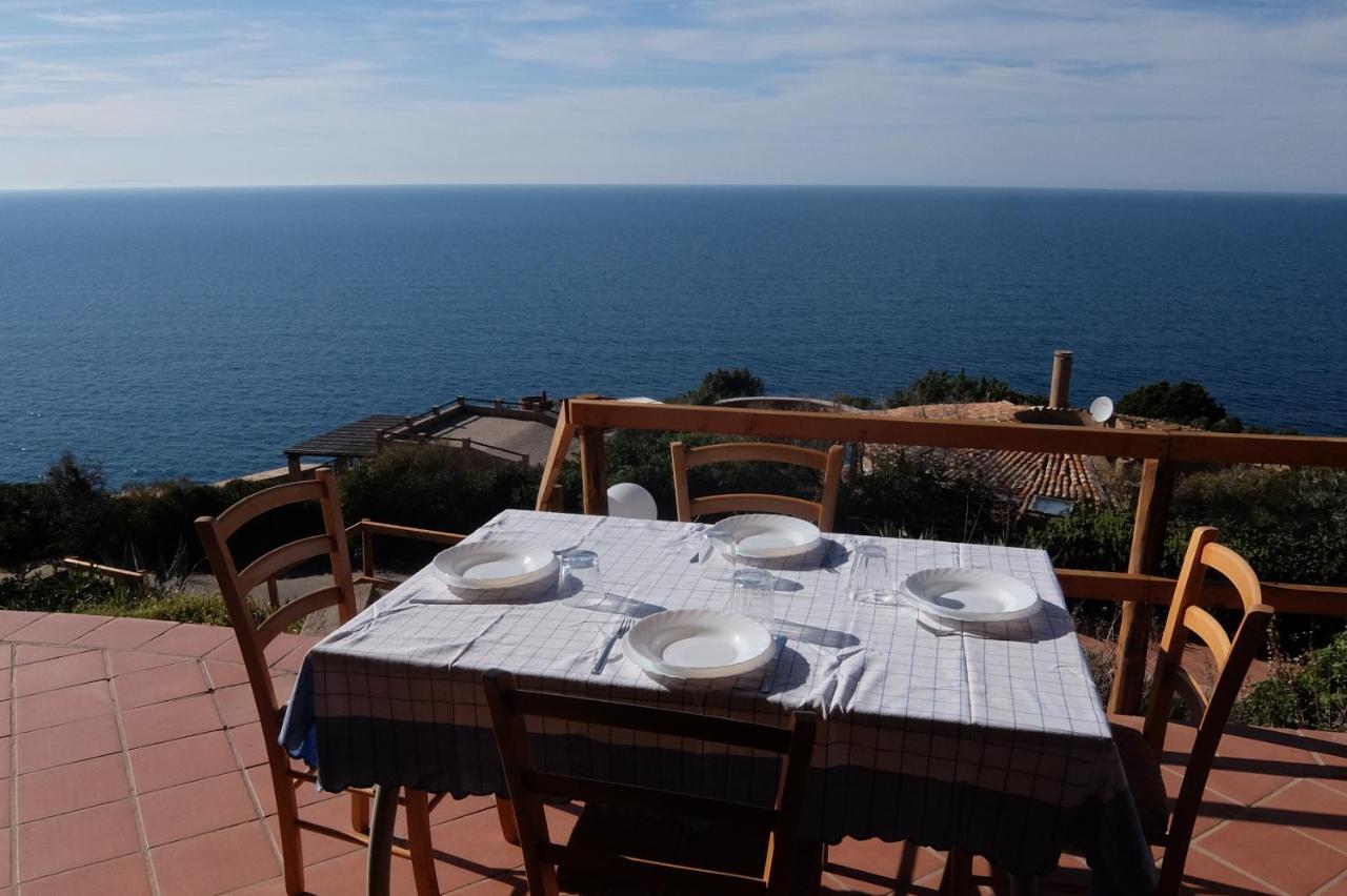 Villino Lu Ciuoni With Nice Sea View Costa Paradiso Bagian luar foto